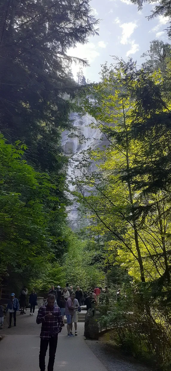 Shannon Falls Provincial Park